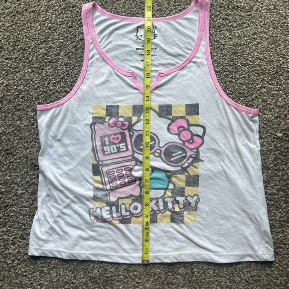 Hello Kitty White and Pink 90s Pajama Set - Picture 6 of 9
